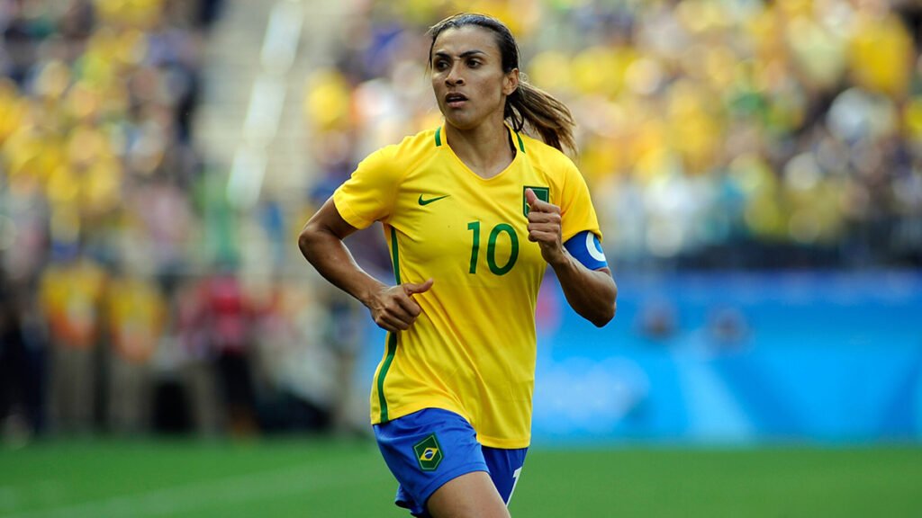 La futbolista Marta durante un partido de la selección brasileña.