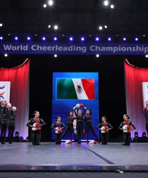Conquistan cheerleaders queretanas medallas en competencias mundiales