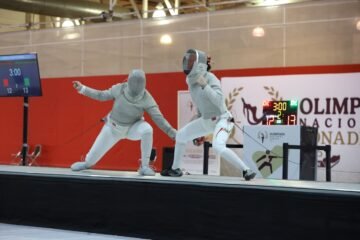 Esgrima queretana suma 12 medallas en la Olimpiada Nacional