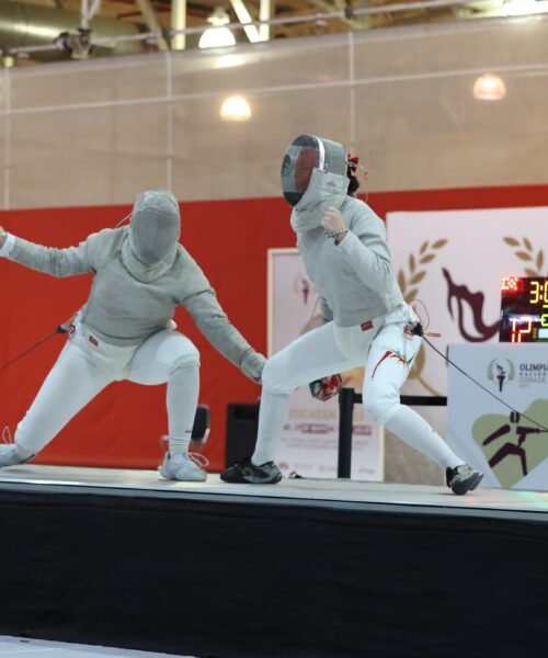 Esgrima queretana suma 12 medallas en la Olimpiada Nacional